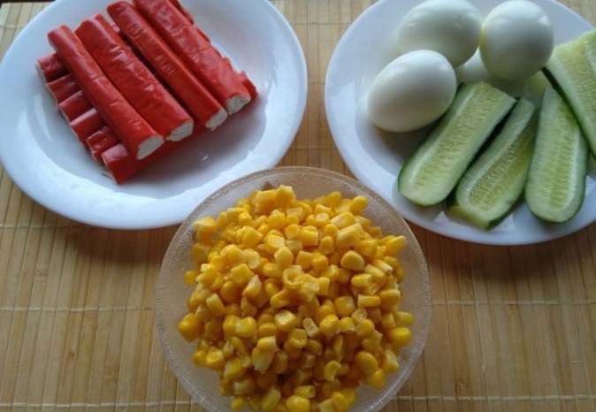 Крабовый салат с картофелем – пошаговый рецепт приготовления с фото